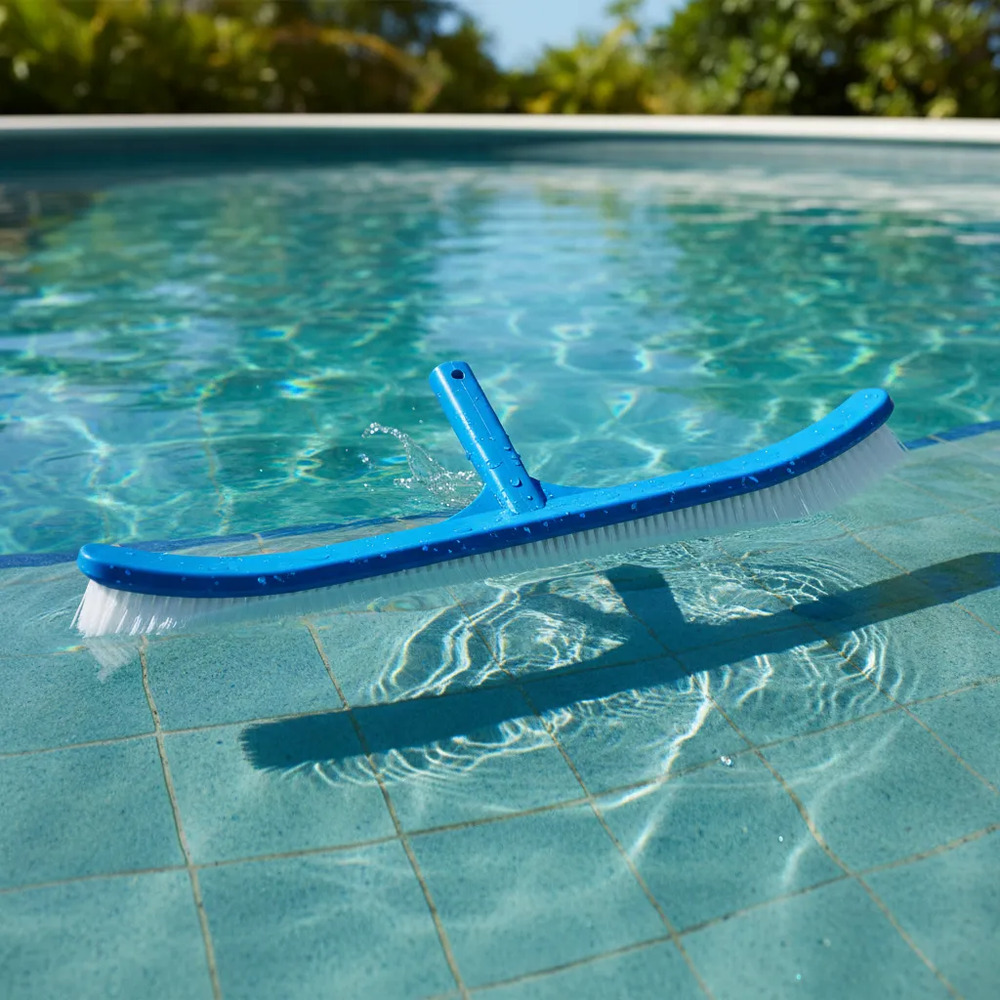 Cepillo Curvo Vulcano 46cm Para Piscinas - Imagen 2