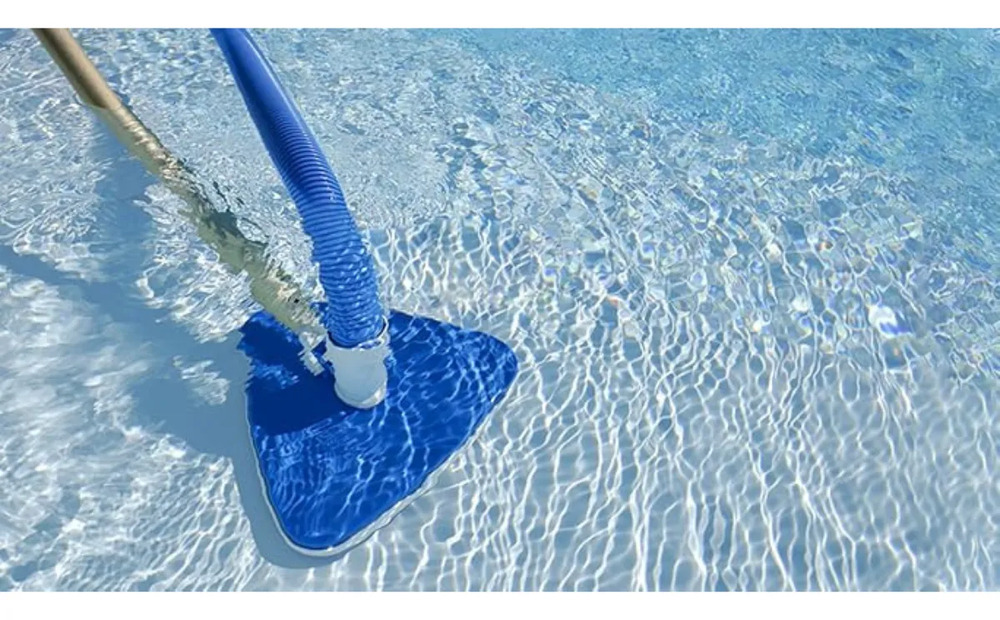 Cabezal Aspiradora Piscina Triangular Con Peso - Imagen 2